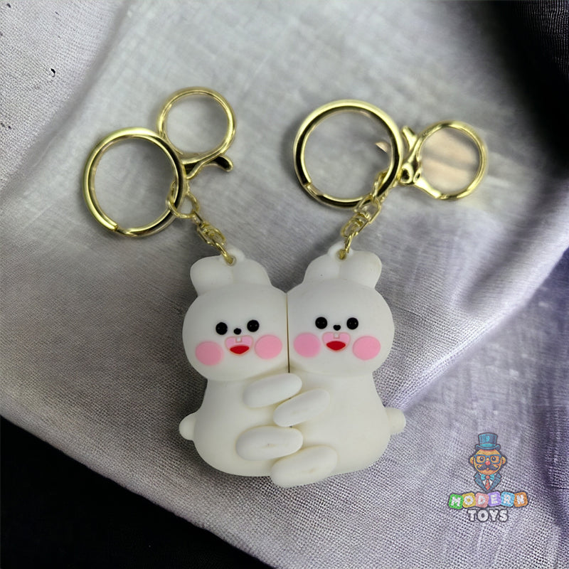 COUPLE MAGNETIC KEYCHAIN